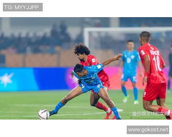 世界杯预选赛：印度主场战平孟加拉国，切特里点射扳平